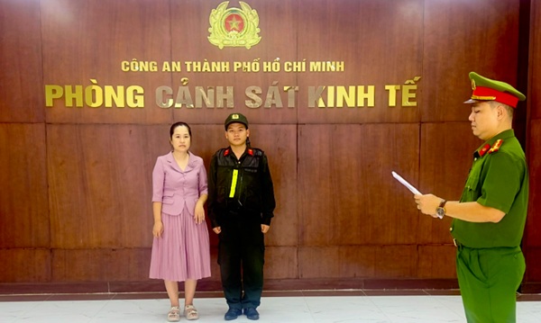 Chủ thương hiệu Vải áo dài Đất Lành bị khởi tố vì cáo buộc dùng AI sao chép thiết kế
