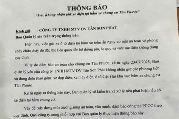 Chung cư cấm gửi xe điện có đúng quy định? Giải pháp nào để đảm bảo an toàn và quyền lợi cư dân?