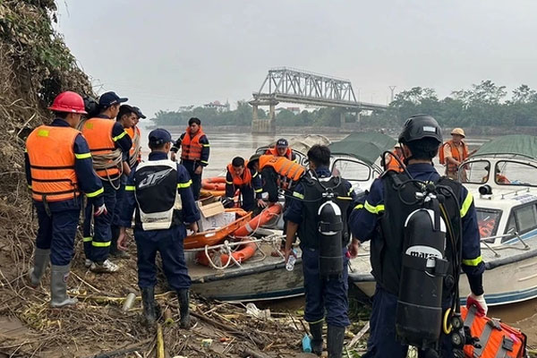 Thêm nạn nhân mất tích được tìm thấy