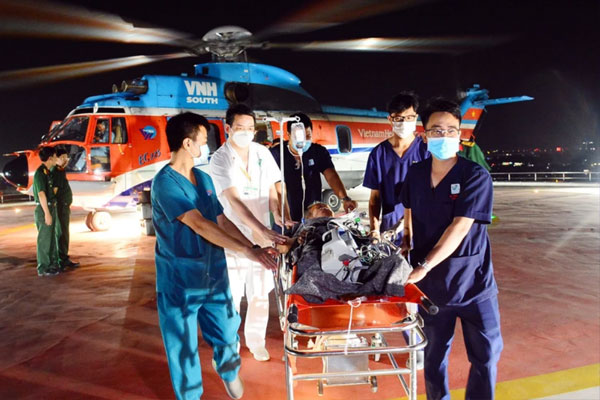 TP.HCM sẽ có trực thăng, đường thủy cấp cứu cho người dân